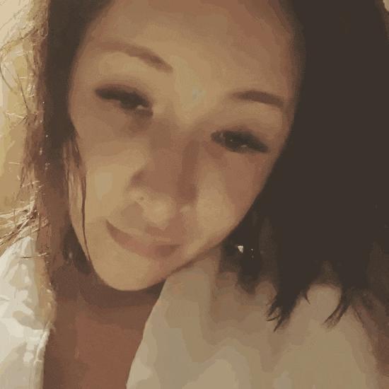 萧亚轩前男友闪婚，“潇洒小姐”破功了