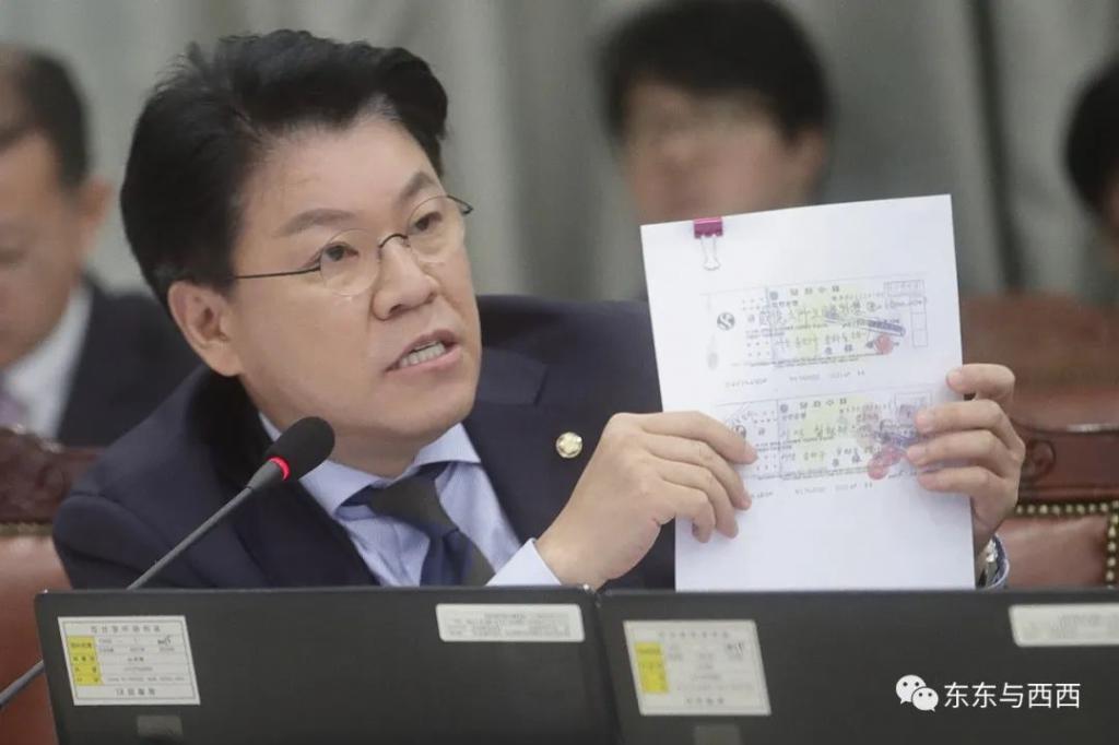 靠情趣酒店发家的韩国总统岳母被抓了，她的能力比女儿更狠