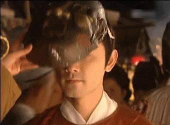 住热搜上的魏大勋，还是输给她