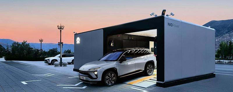 ChatGPT 之父的加密货币上线暴涨一倍；传蔚来将推 10 万元级低端车；微软推「披萨味」Xbox 手柄