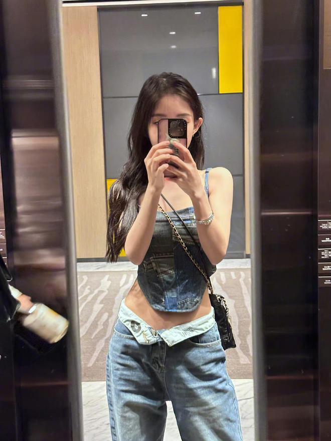冯提莫回应患甲状腺癌晚期，病床照曝光憔悴不已，曾试图轻生