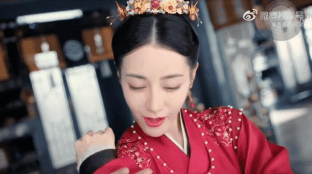 这瓜，她不爆说不过去？