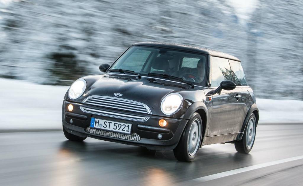 2024 款电动 Mini，「旧」到离谱