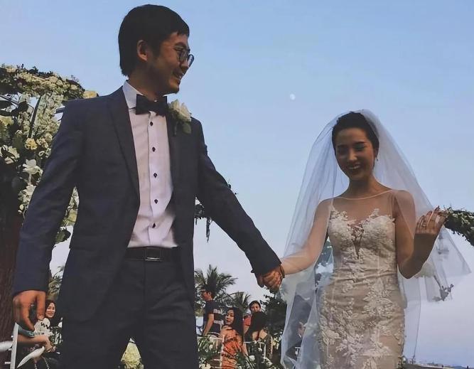 小三结婚，审判原配?