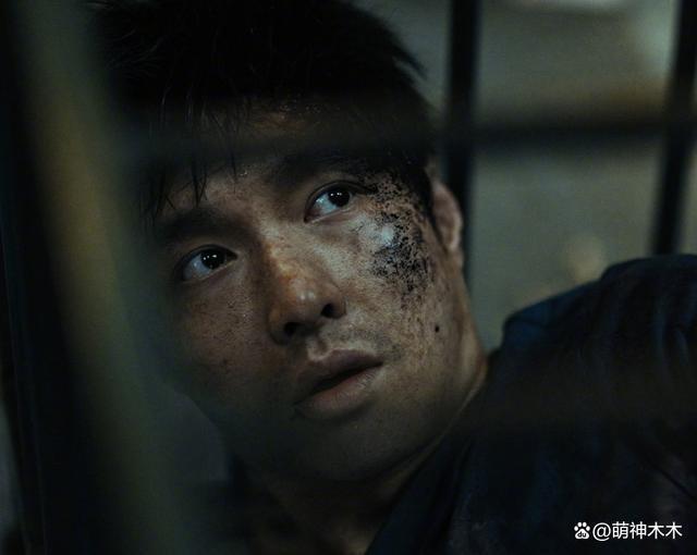 吴京老婆账号遭围攻，暑假档电影竞争激烈，新片还没上就打起来了