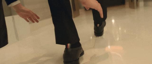 刚火就塌房了？！