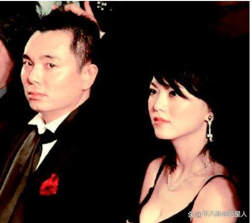 住一晚8万的酒店，47岁两婚两离，单身富婆李湘快乐吗？