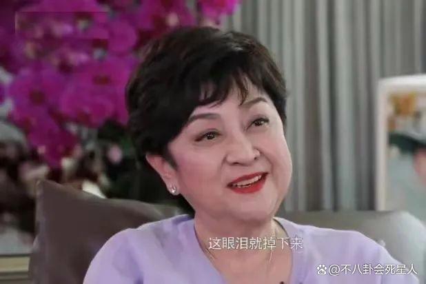 86岁谢贤被曝病危入院，五段情史风流成性，晚年很寂寞