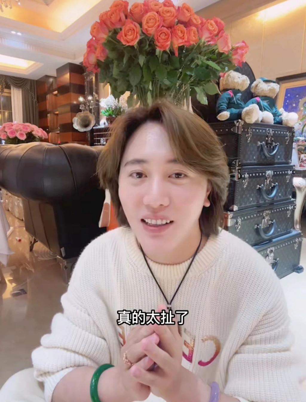 光7月份的资源就完虐明星，求求你别再说自己是网红了