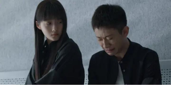 关晓彤，演技炸裂？！央妈出手，果然够稳