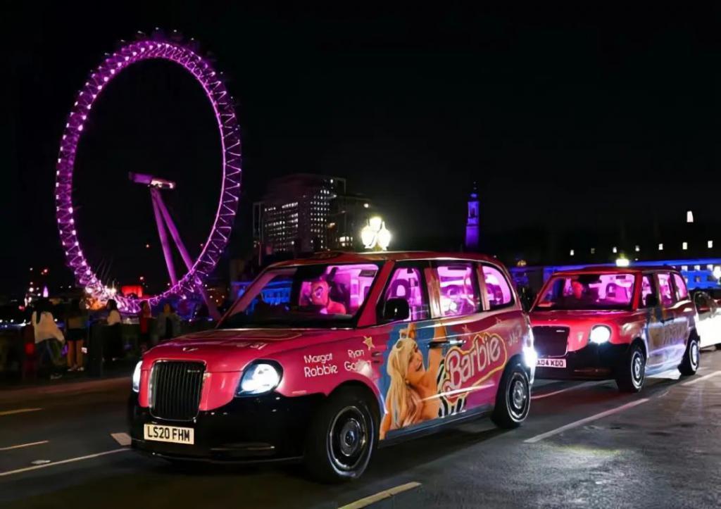 看芭比的,男人都睡着了,女人都感动了,而我哭了……