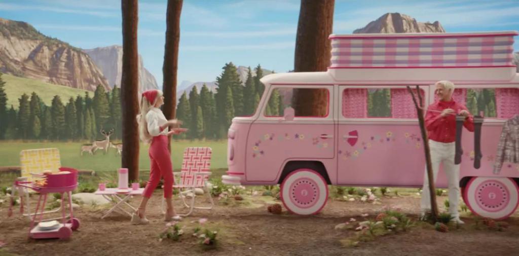 看芭比的,男人都睡着了,女人都感动了,而我哭了……