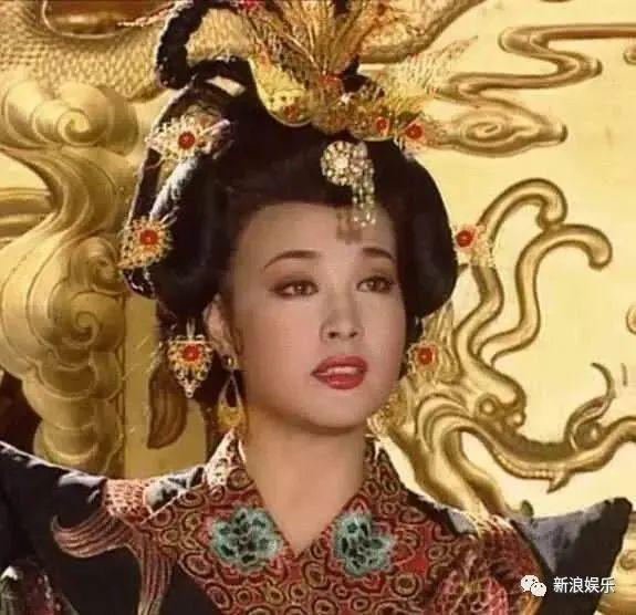 最可怕的不是她70岁演少女