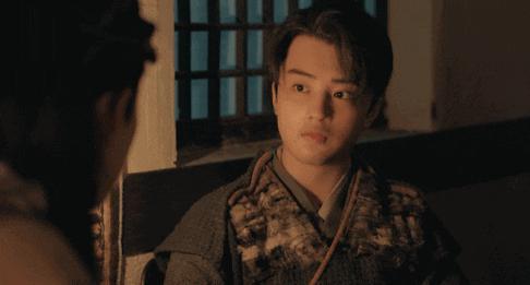 靠脸上热搜？你知道她们多拼吗？