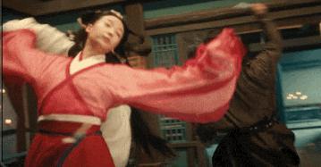 靠脸上热搜？你知道她们多拼吗？