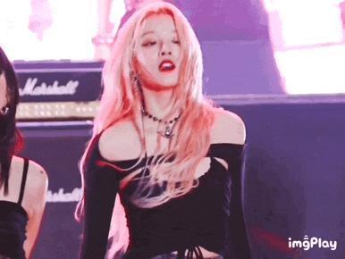 靠脸上热搜？你知道她们多拼吗？