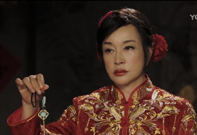 公开离婚!强行扮嫩,又勾搭上已婚男演员?