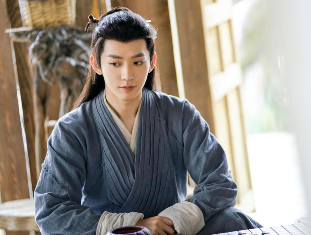 《长相思》杨紫都自身难保了，待爆帝们的表现还怎么拉……