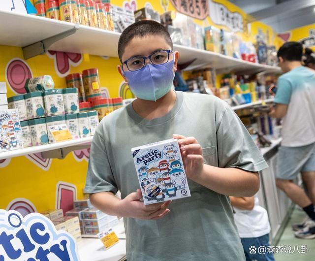 甘比首谈婚姻生活：每天6点多起床，忙到凌晨一两点才睡