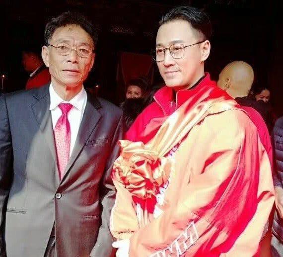 张馨月带3岁格格回爷爷家，林峰爸妈对孙女十分宠爱