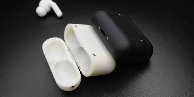 工程师打造完全可维修的 AirPods Pro 充电盒