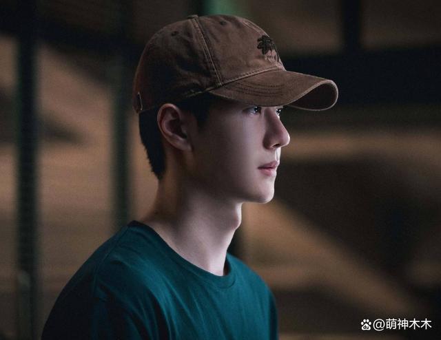 王一博缺席路演时间点微妙，才有明星被曝嫖娼，狗仔纷纷爆料