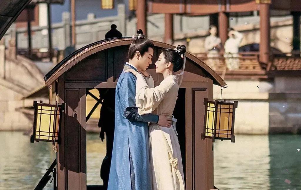 睡粉怀孕堕胎，今日热搜重演