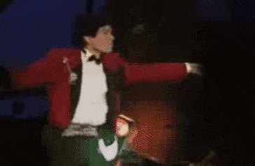 再红的顶流，身子也还是被看光了？