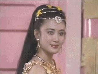 新版妲己惹争议：最美“狐狸精”，还得是她