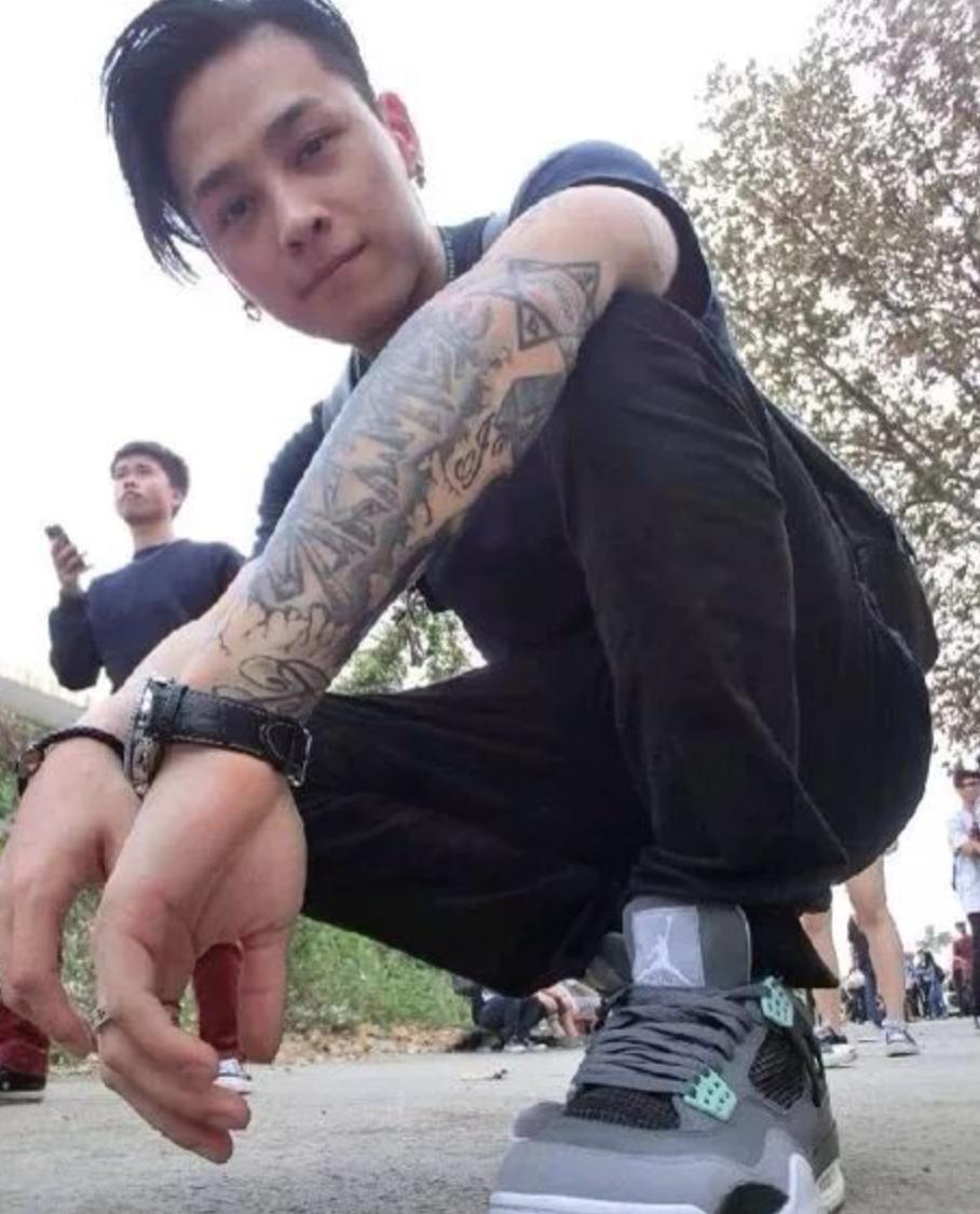 曾经的一姐沦落成内娱许沁？