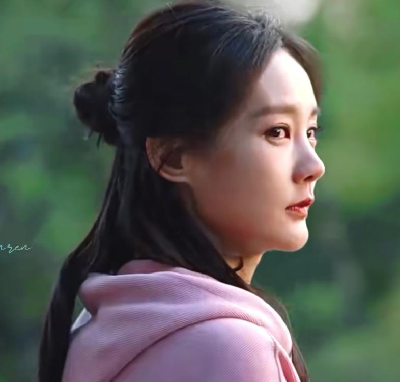 曾经的一姐沦落成内娱许沁？