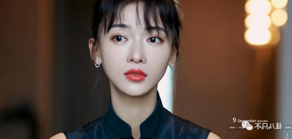 他俩居然还没分手？女方被吐槽有点恋爱脑了