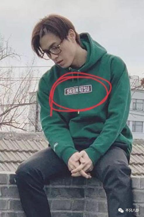 他俩居然还没分手？女方被吐槽有点恋爱脑了