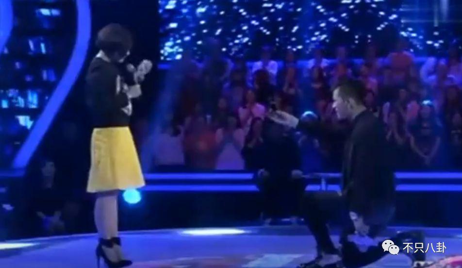 他俩居然还没分手？女方被吐槽有点恋爱脑了