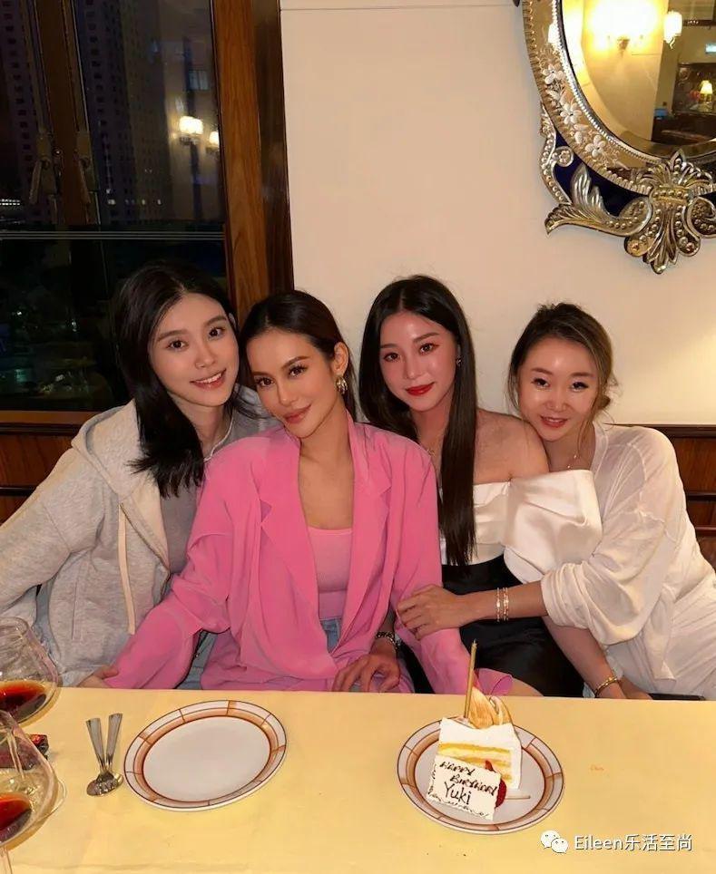 八大豪门家规?百亿儿媳们连怎么穿都得看婆婆?