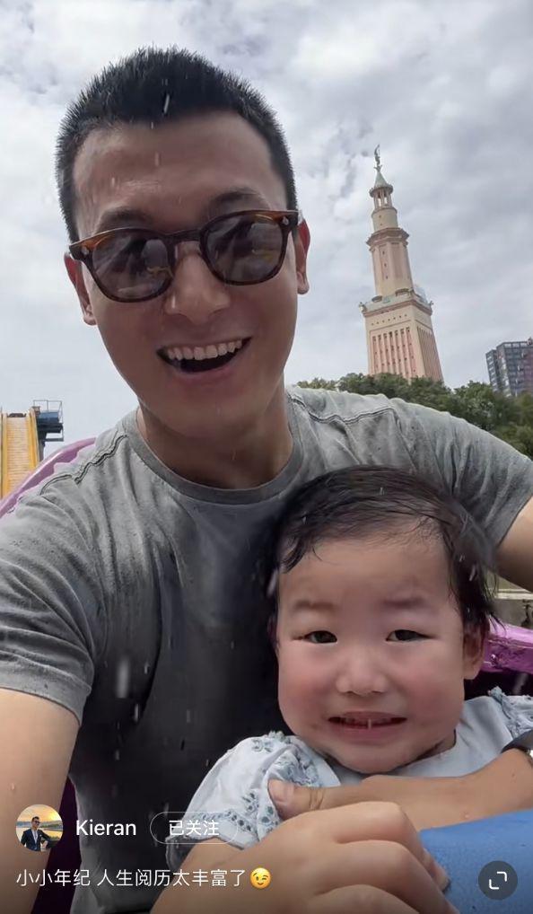 朱珠获老公孩子探班，1岁女儿推妈妈拒绝亲密互动显疏远
