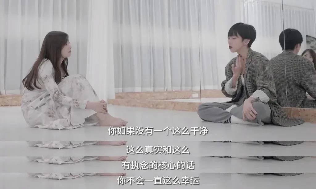 《浪姐4》最飒的女人，怀胎8月仍上台演出，金星赞不绝口