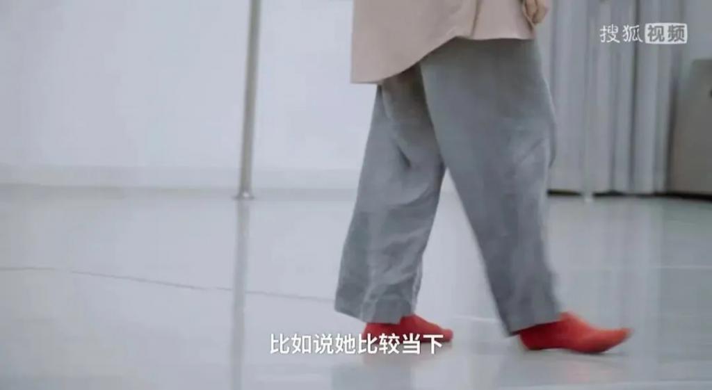 《浪姐4》最飒的女人，怀胎8月仍上台演出，金星赞不绝口