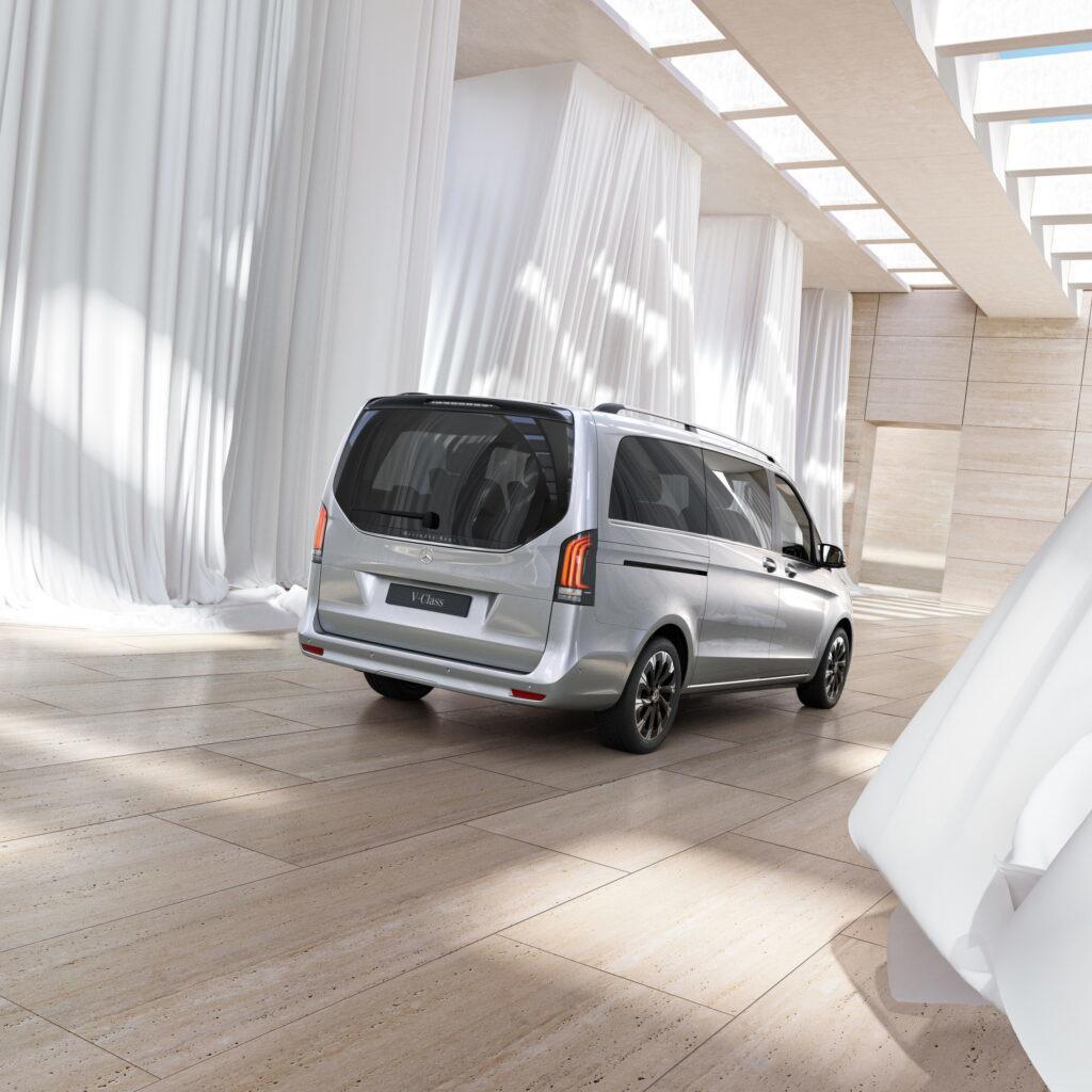 新款奔驰 V 级发布：内外更精致豪华，明年海外率先上市