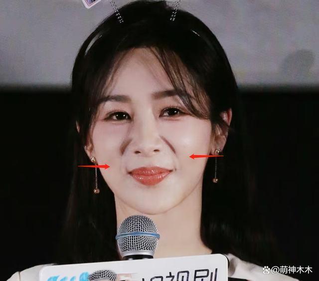 女明星最新生图，关晓彤浮肿，热巴脸部崎岖，杨紫腿型被嘲