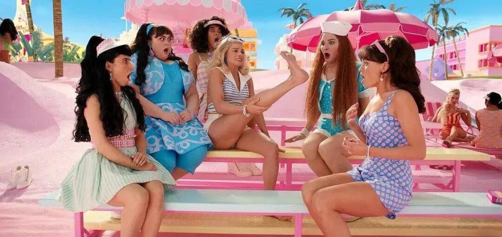 《芭比》国内遇冷,是电影不行还是男人不行?