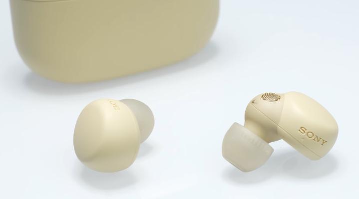 往TWS里塞了两个芯片？索尼降噪豆史诗级更新！