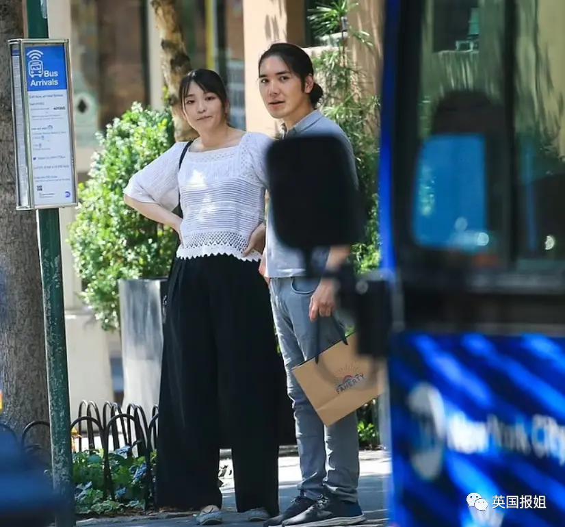 真子公主与驸马“私奔”美国！律师上岸、牵手挤公交超幸福
