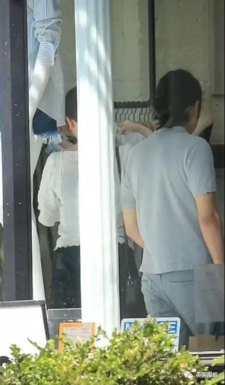 真子公主与驸马“私奔”美国！律师上岸、牵手挤公交超幸福