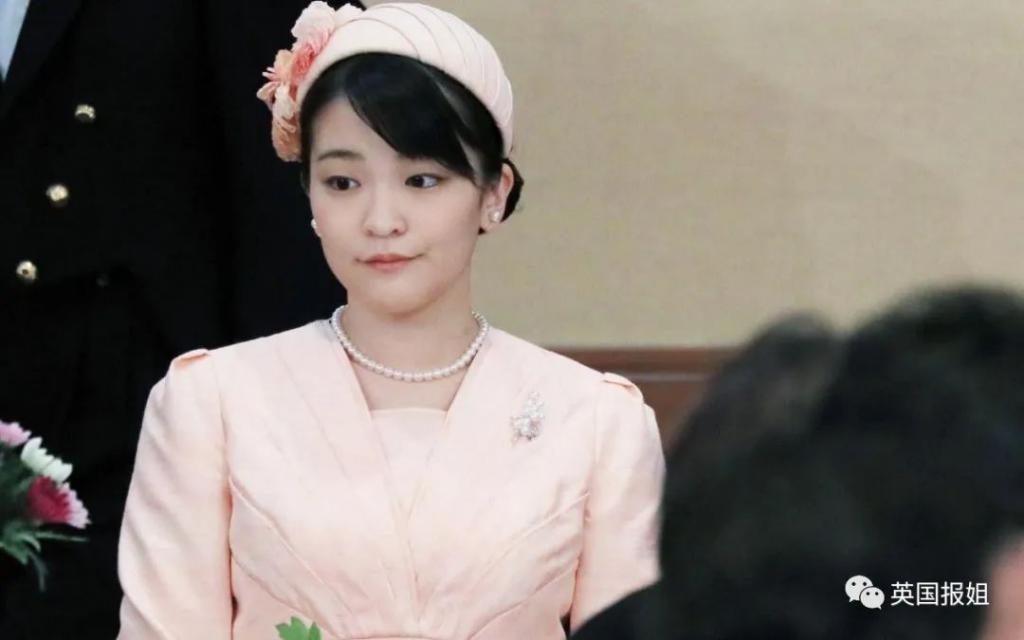 真子公主与驸马“私奔”美国！律师上岸、牵手挤公交超幸福