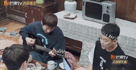 从《跑男》消失的蔡徐坤，彻底沦为弃子？