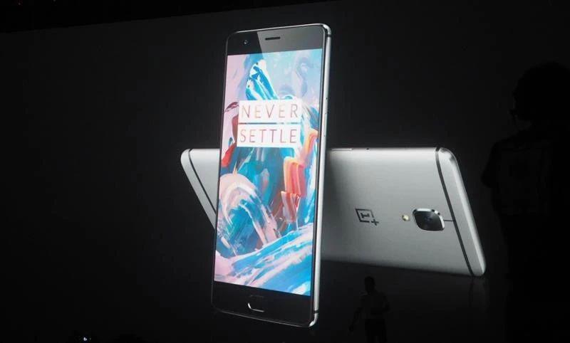 回归OPPO两年，一加赢了销量，输了品牌