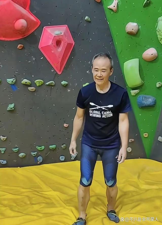 72岁的王石和42岁的田朴珺，“各过各”的夫妻生活