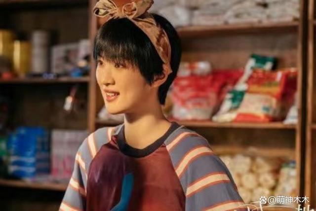 甄子丹女儿出道MV被嘲太普通，撞脸闫妮朴信惠，众星捧场