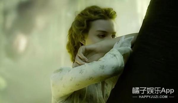 芭比找她来演，凭什么？就凭她是真芭比！